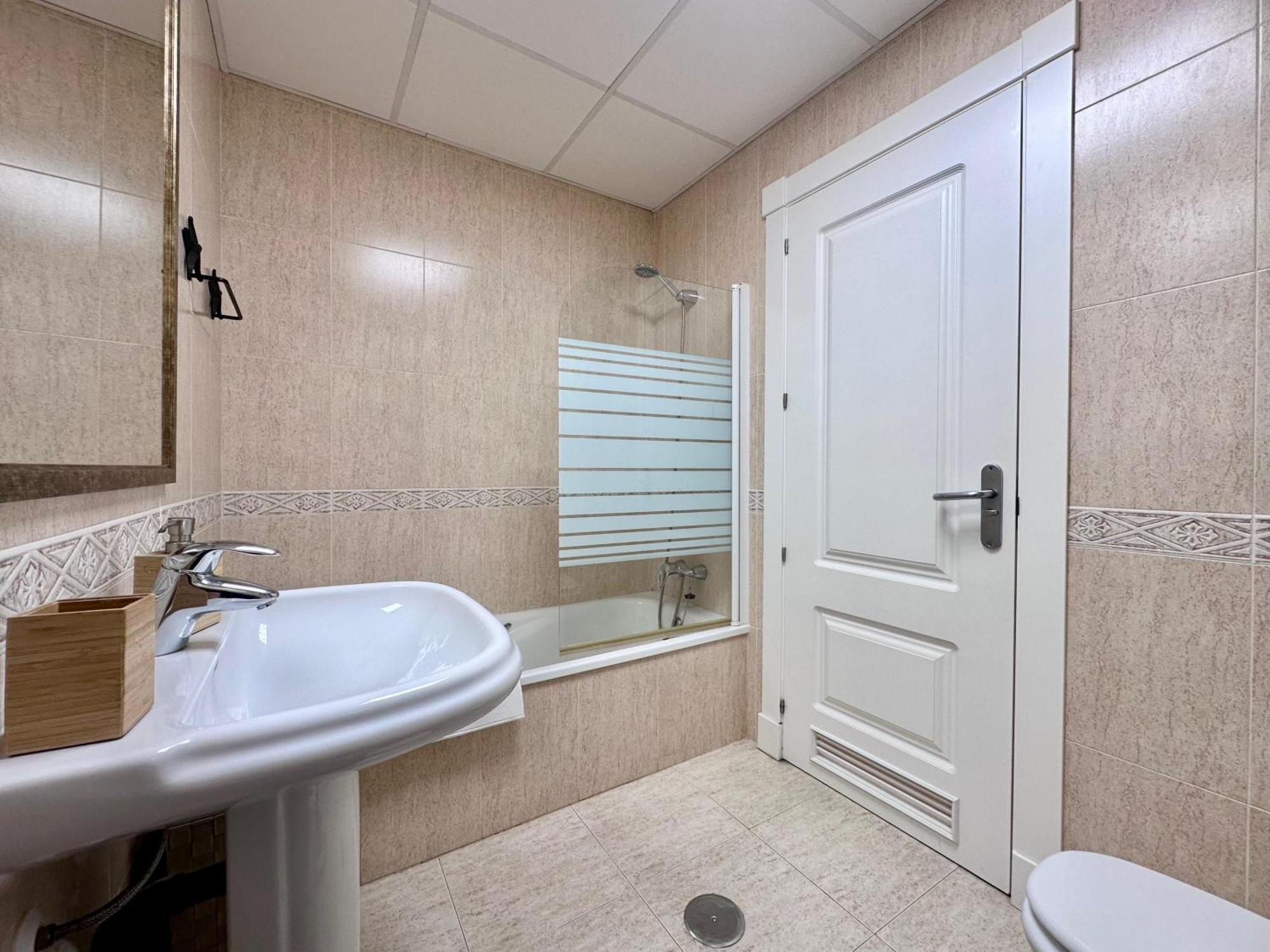 Apartamento Playa Calahonda El Farillo Con Terraza Exterior photo